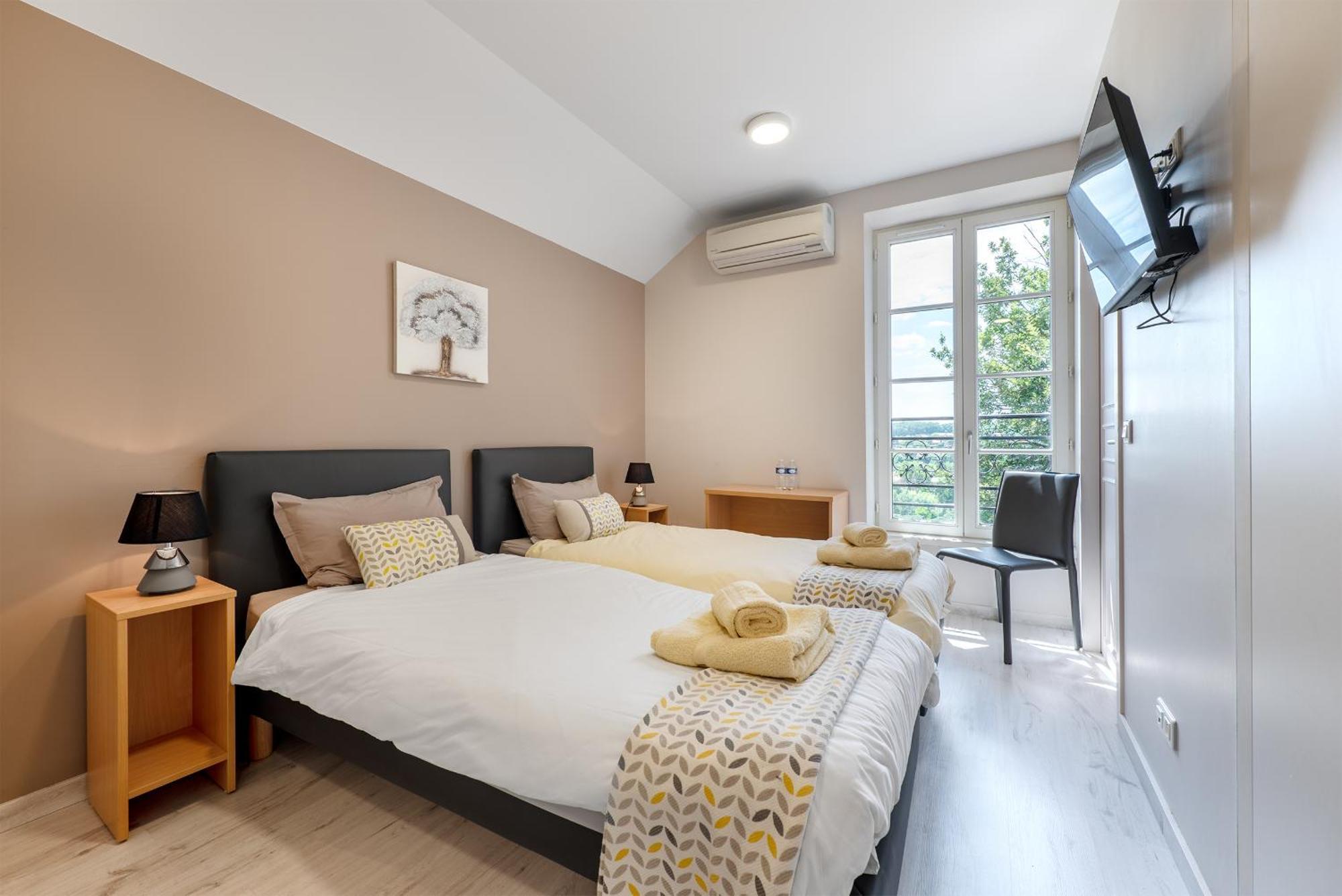 -Maison Calmels-Pmr-7 Chambres Et 7 Sdb - Proche Albi Carmaux Exterior photo