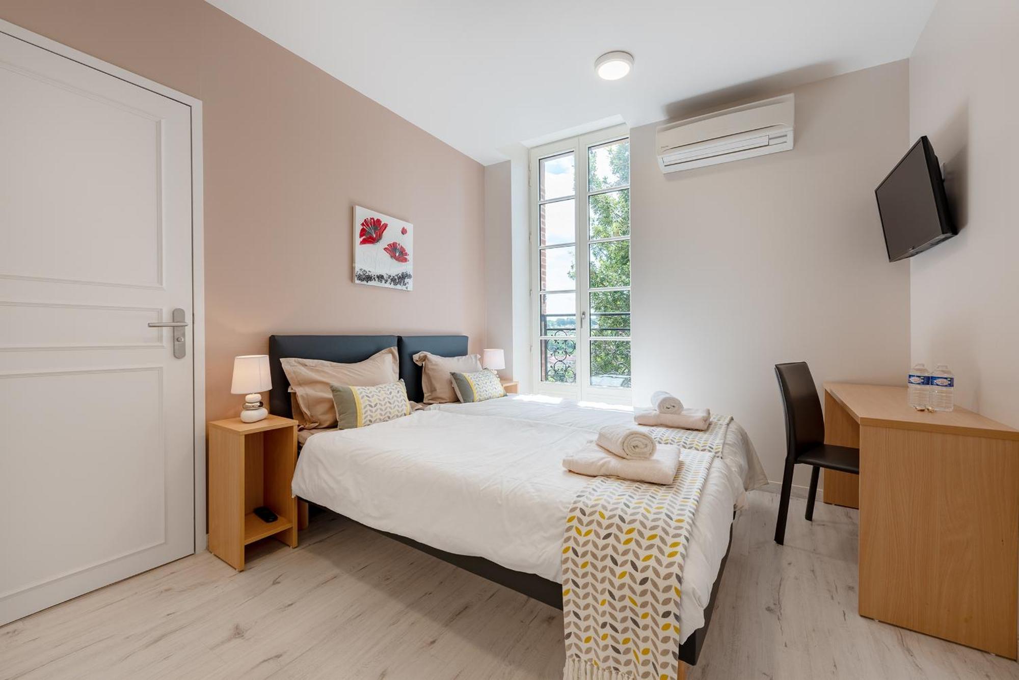 -Maison Calmels-Pmr-7 Chambres Et 7 Sdb - Proche Albi Carmaux Exterior photo
